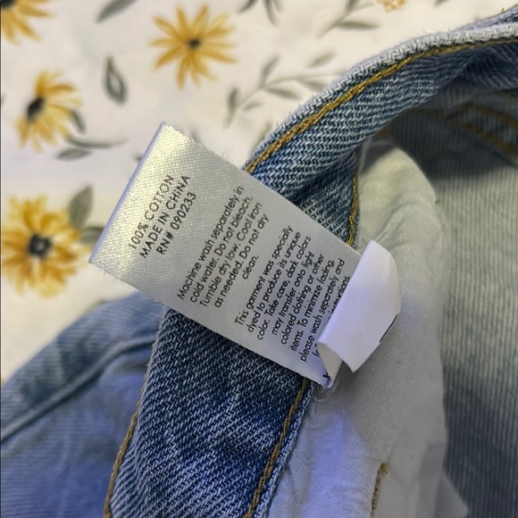 PacSun Distressed Dad Jeans Pacific Sunwear - Picture 4 of 6